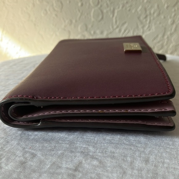 Kate Spade: Plum Purple Leather Bifold Card Wallet- Snap Closure - Picture 14 of 16
